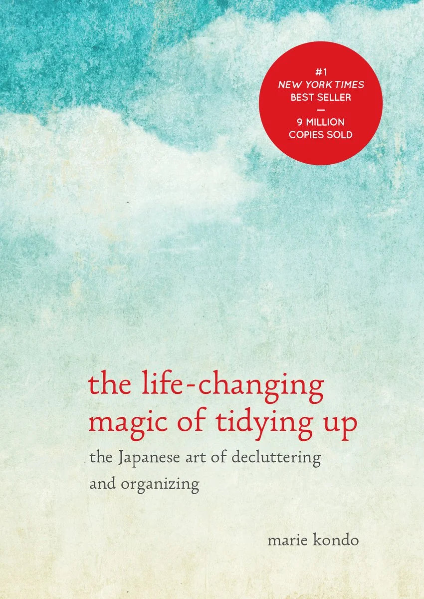 The Life-changing Magic of Tidying up-used
